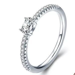 925 Silver Platinum Plated Love Ring